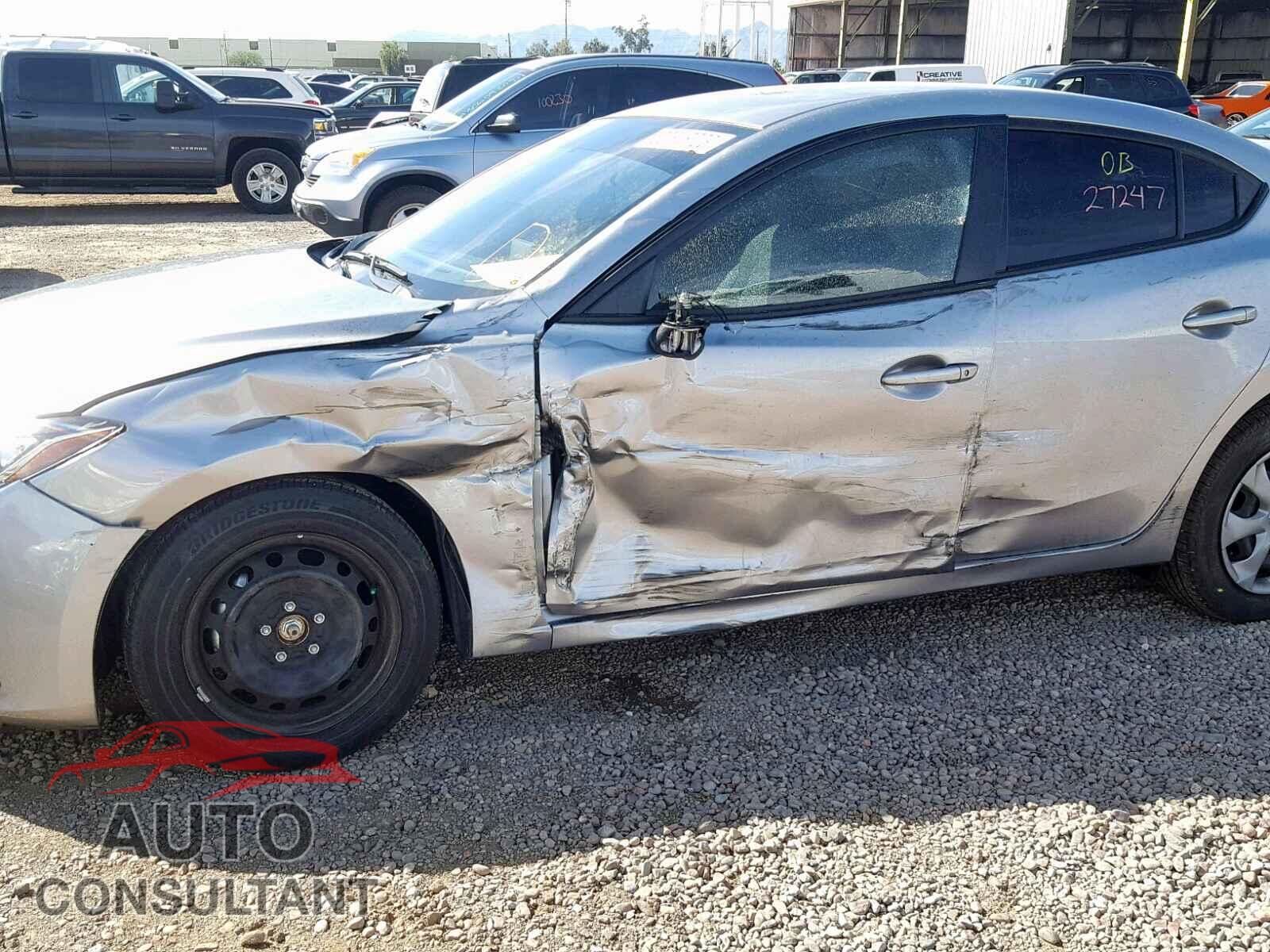 MAZDA 3 2016 - 3VWB67AJ4HM200487