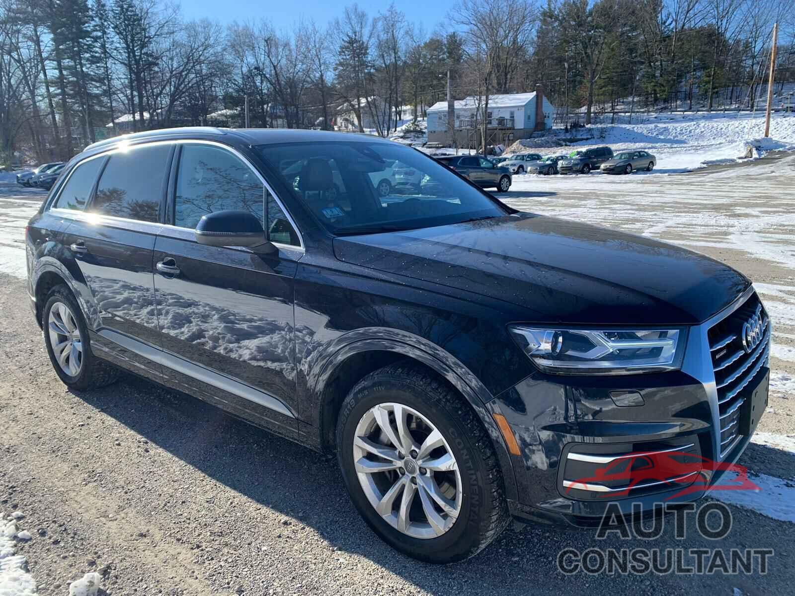 AUDI Q7 2017 - WA1LAAF73HD014994