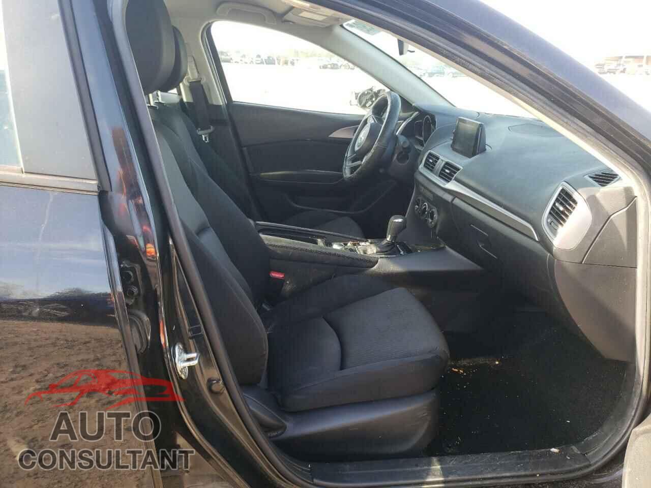 MAZDA 3 2017 - 3MZBN1U71HM157632