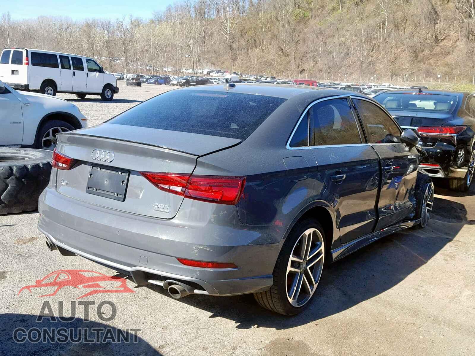 AUDI A3 2018 - KMHRB8A35LU031696
