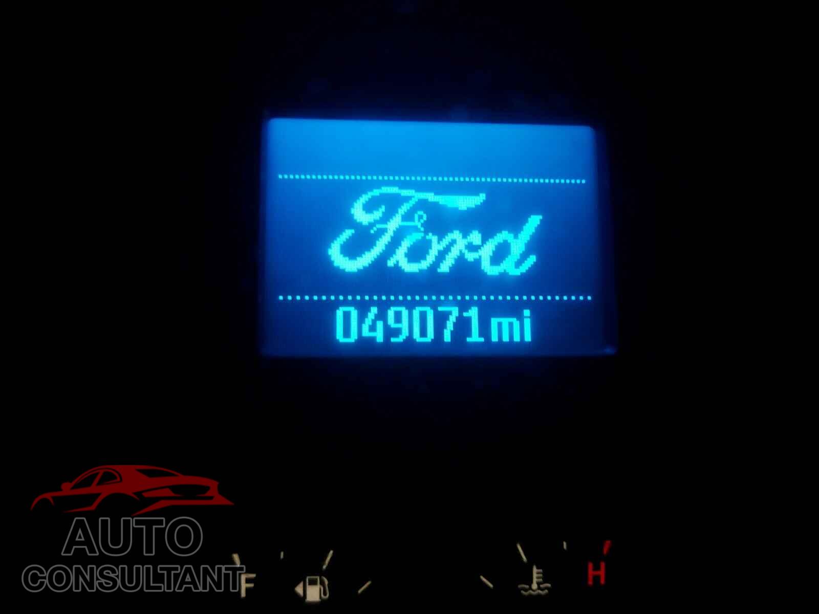 FORD TRANSIT CO 2017 - 1FTYE1CM0HKB33902