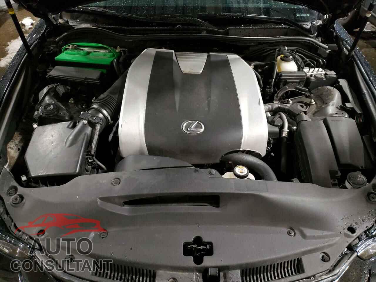 LEXUS IS 2018 - JTHC81D25J5033019