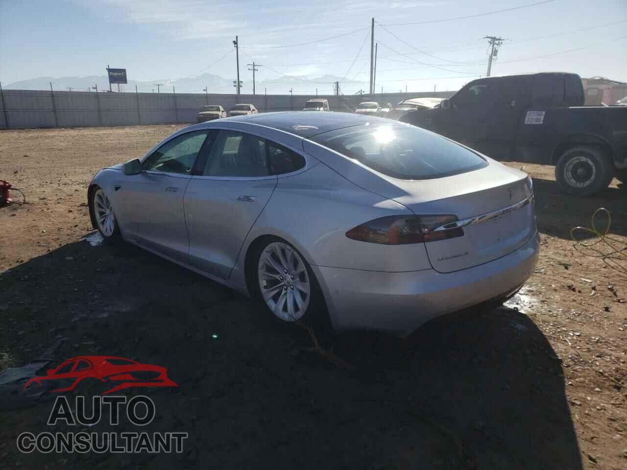 TESLA MODEL S 2017 - 5YJSA1E26HF190941
