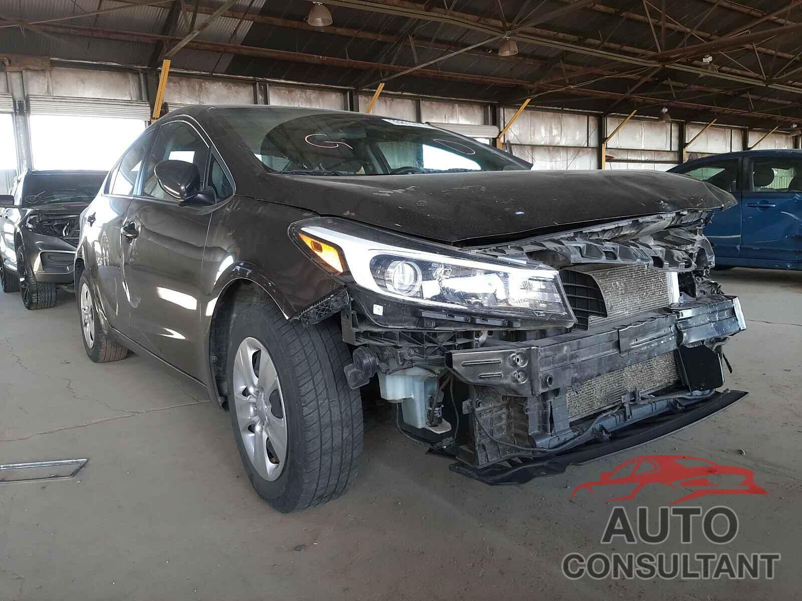 KIA FORTE 2018 - 3KPFL4A70JE164068