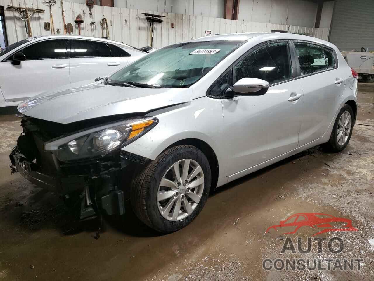 KIA FORTE 2016 - KNAFX5A8XG5493672