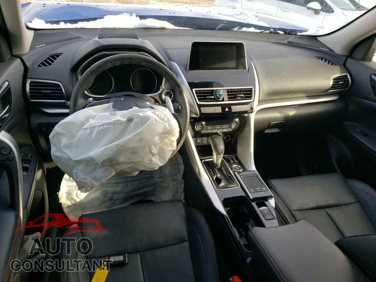 MITSUBISHI ECLIPSE 2018 - JA4AT5AA3JZ048258