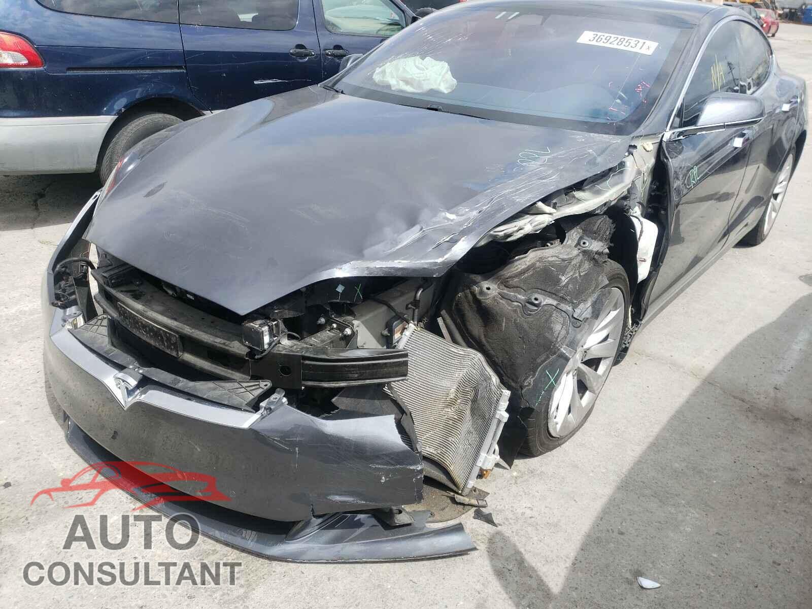 TESLA MODEL S 2017 - 5YJSA1E16HF189649