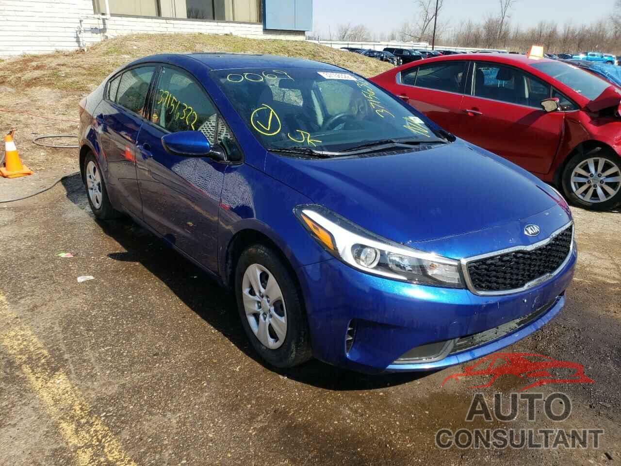 KIA FORTE 2017 - 3KPFK4A75HE030069