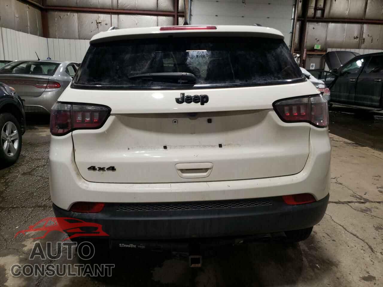 JEEP COMPASS 2019 - 3C4NJDAB0KT659194