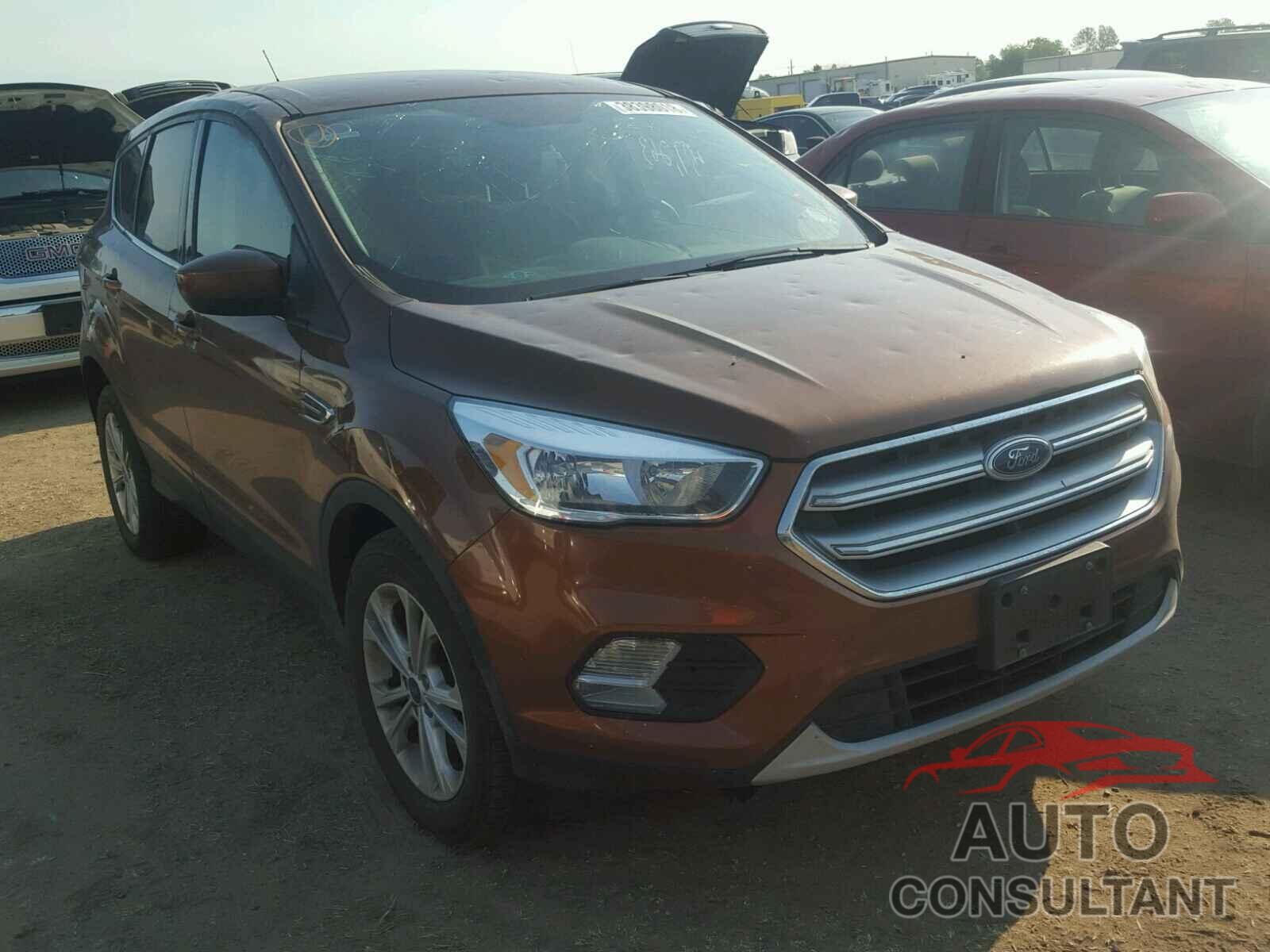 FORD ESCAPE 2017 - 1FMCU9GD9HUA61393