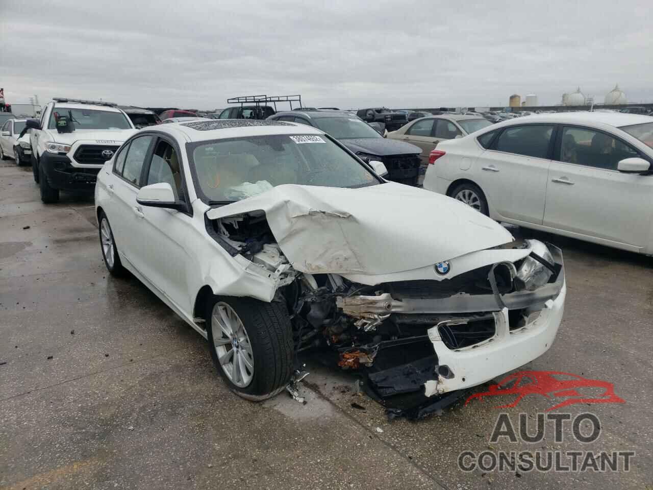 BMW 3 SERIES 2017 - WBA8E1G35HNU19015