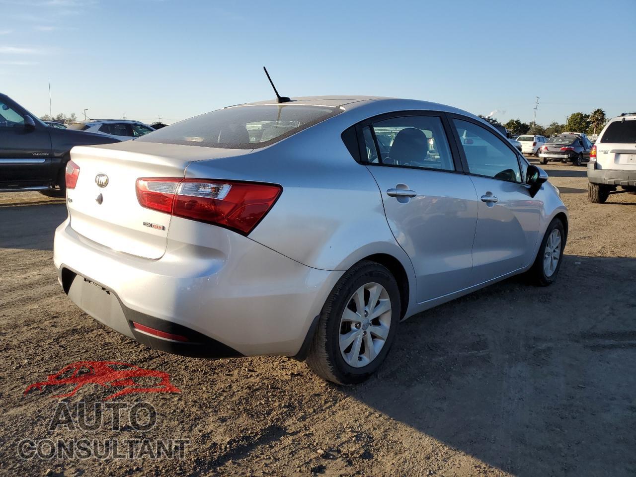 KIA RIO 2015 - KNADN4A32F6456541