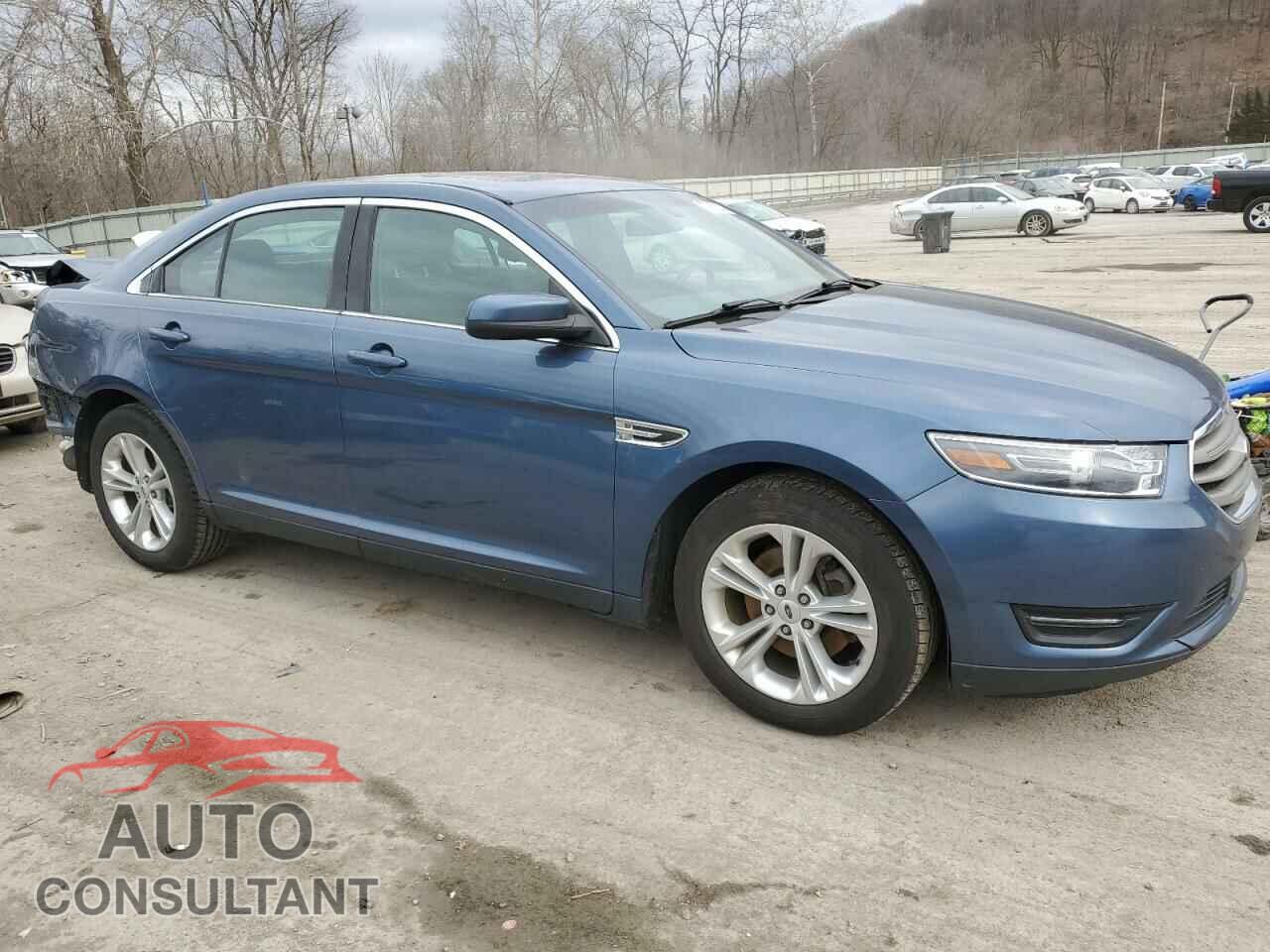 FORD TAURUS 2018 - 1FAHP2H89JG132502