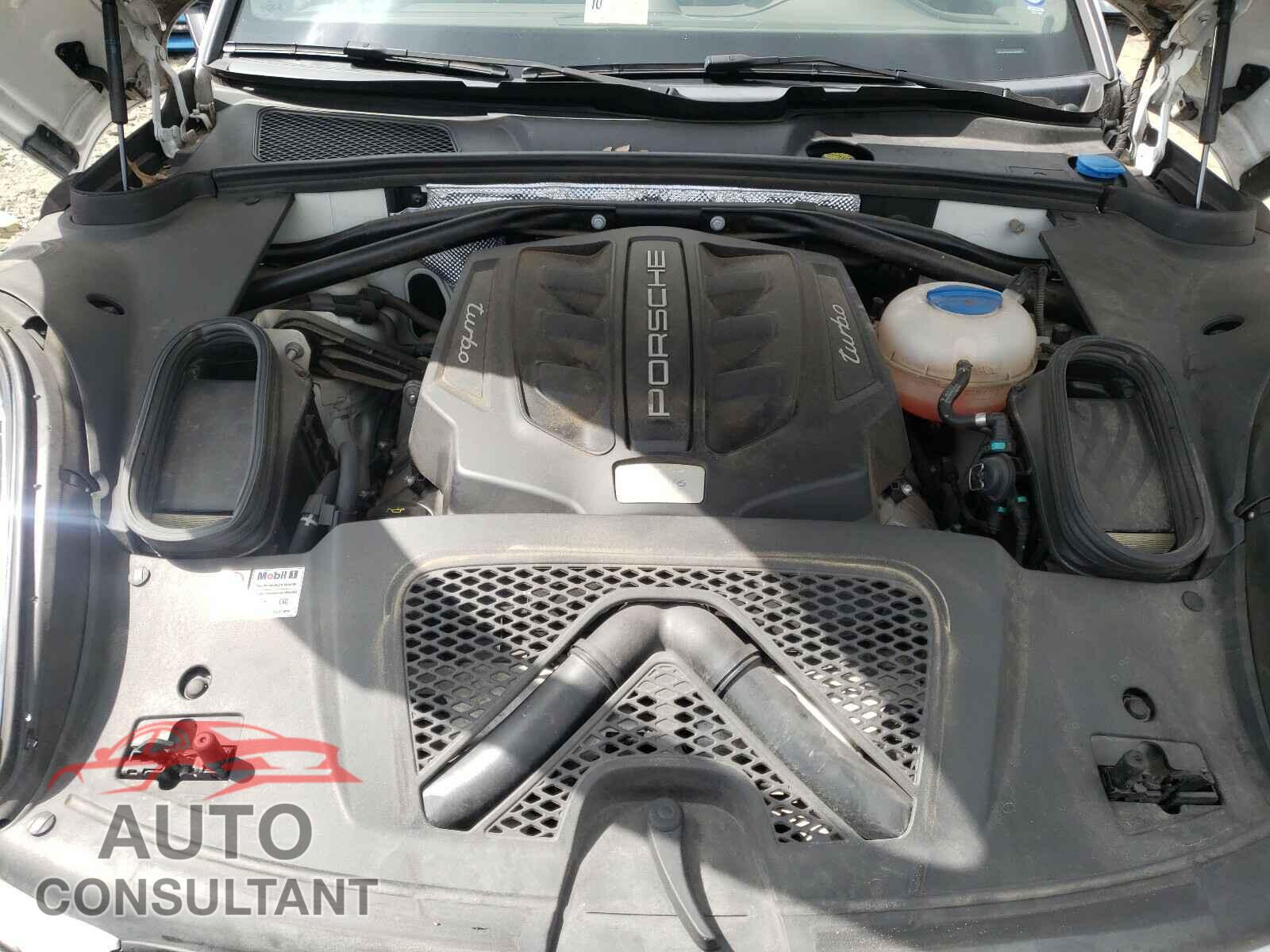 PORSCHE MACAN 2017 - WP1AF2A54HLB60061