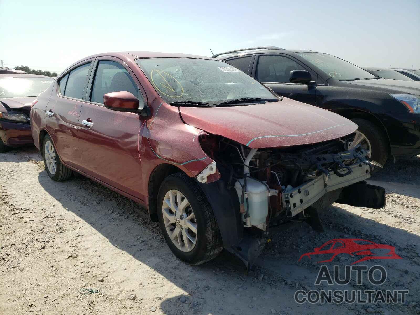 NISSAN VERSA 2018 - 3N1CN7AP2JL808876