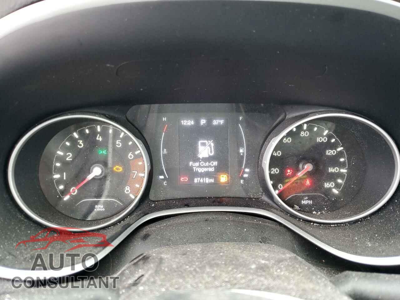 JEEP COMPASS 2018 - 3C4NJDBB9JT150265