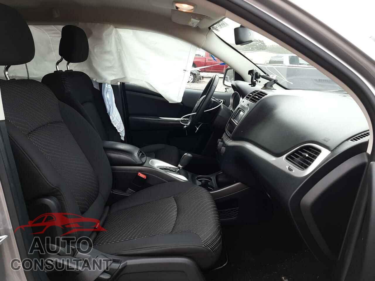 DODGE JOURNEY 2017 - 3C4PDCBB9HT501194