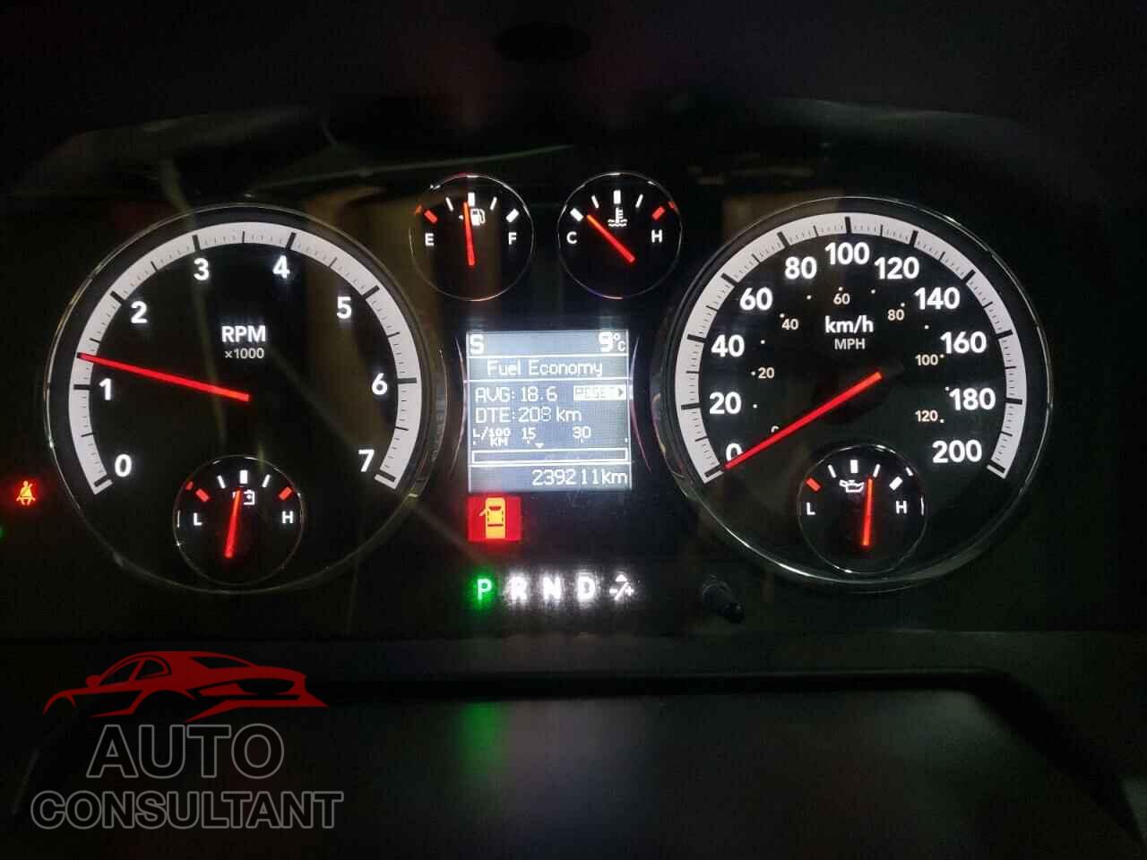 DODGE RAM 1500 2012 - 1C6RD7MT1CS107793