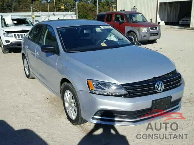 VOLKSWAGEN JETTA 2015 - 3VWD07AJ4FM278193