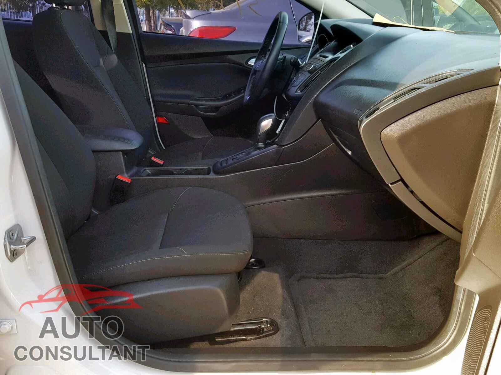 FORD FOCUS SE 2016 - WP1AA2A2XGLA08806