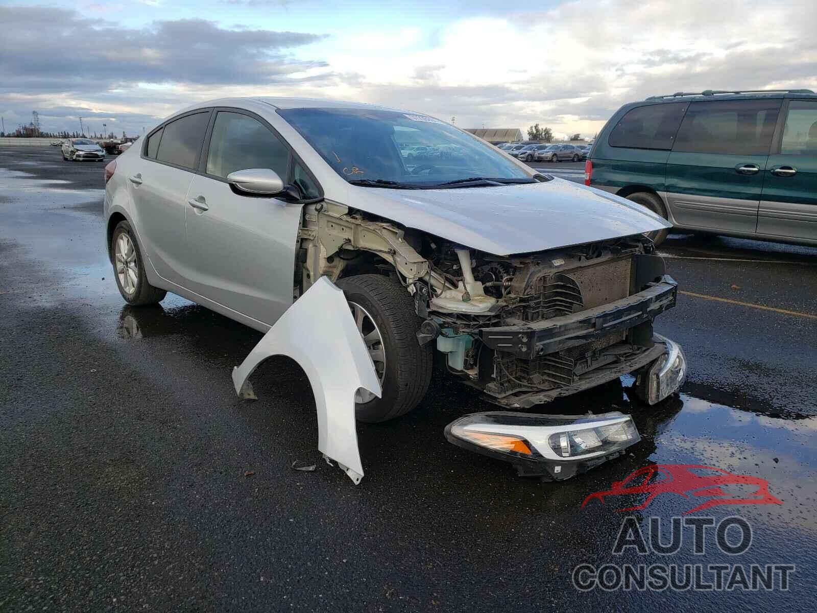 KIA FORTE 2017 - 3KPFL4A71HE149833