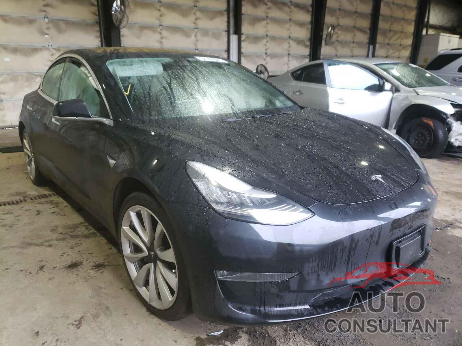 TESLA MODEL 3 2018 - 5YJ3E1EA0JF136363