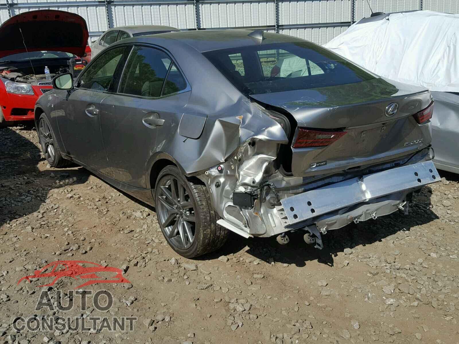 LEXUS IS 2016 - JTHBA1D2XG5015723