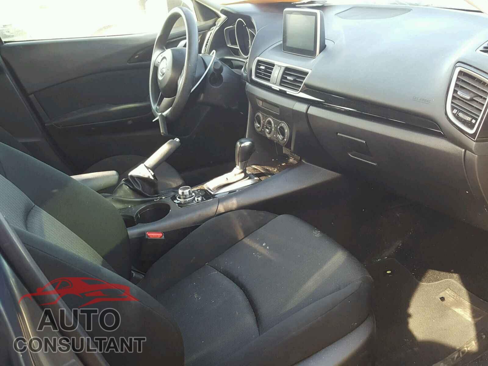 MAZDA 3 2015 - 3MZBM1U72FM134182