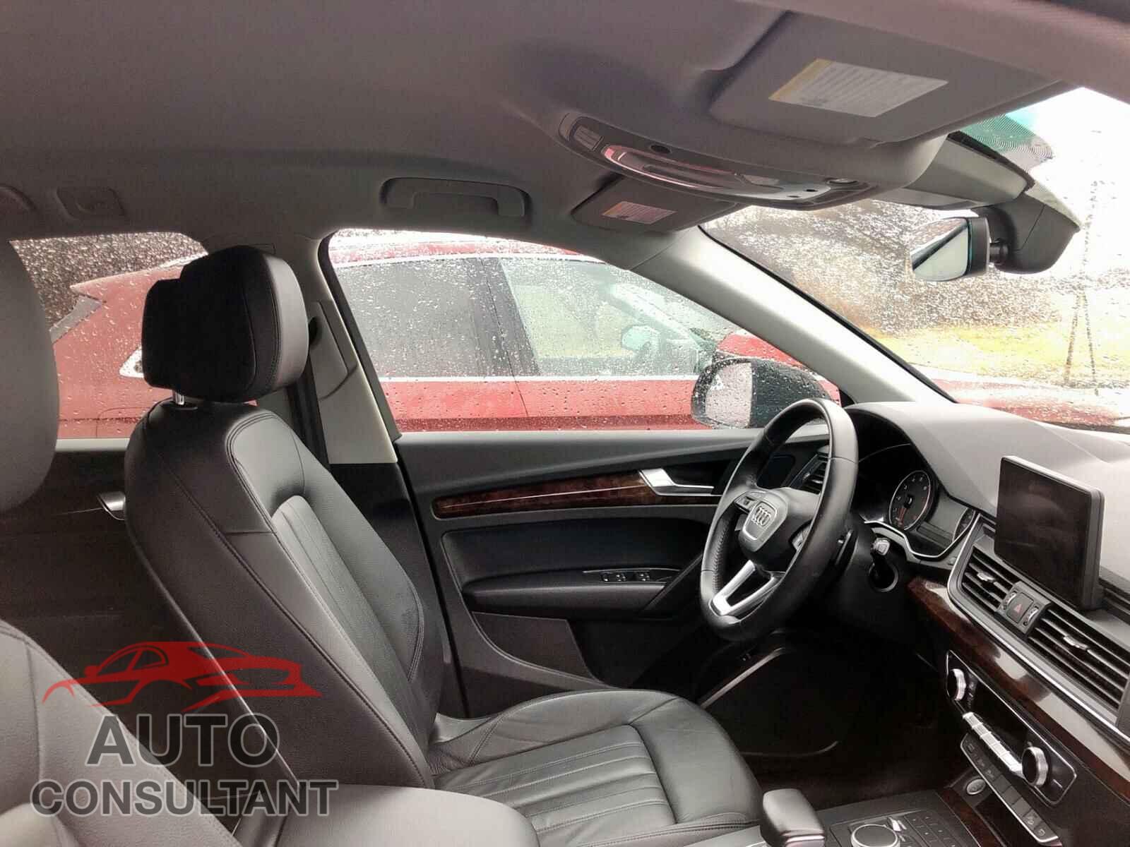 AUDI Q5 2018 - 1FMCU0G60LUA12444