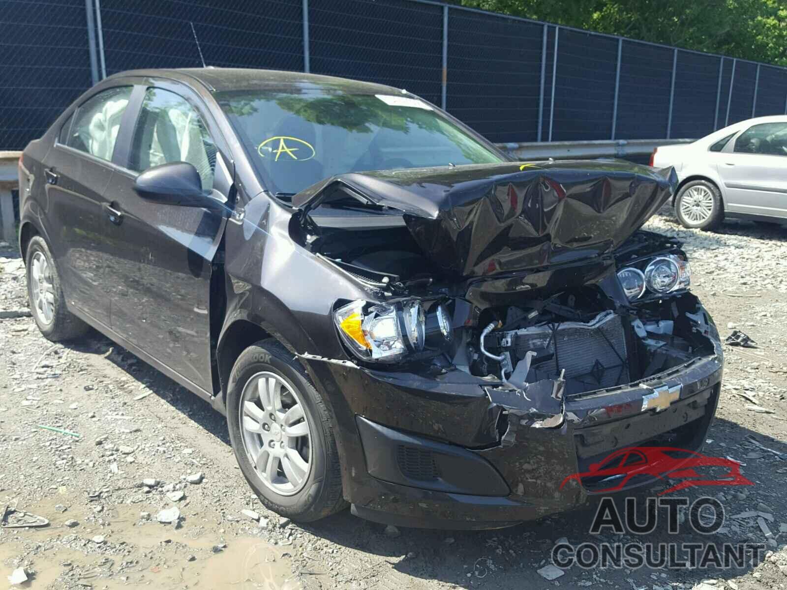 CHEVROLET SONIC 2016 - 1G1JC5SG4G4125758