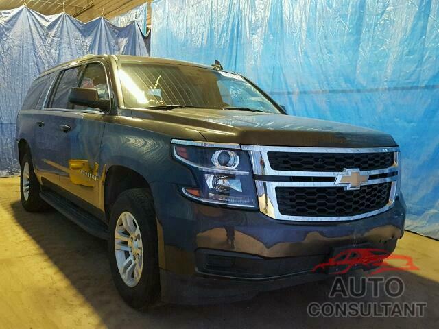 CHEVROLET SUBURBAN 2018 - 1GNSKHKC5JR171548