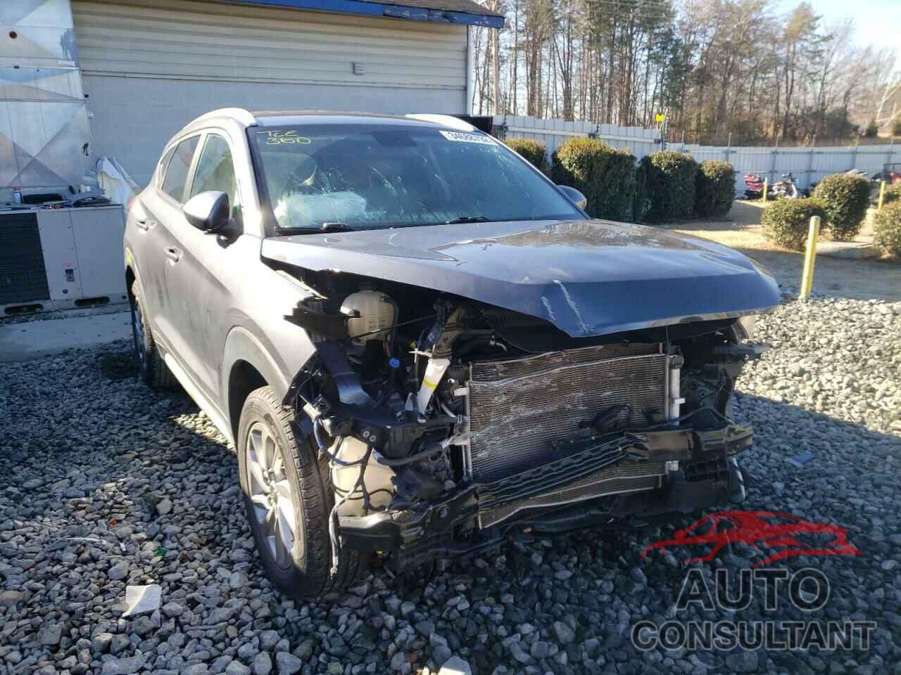HYUNDAI TUCSON 2018 - KM8J33A45JU621075