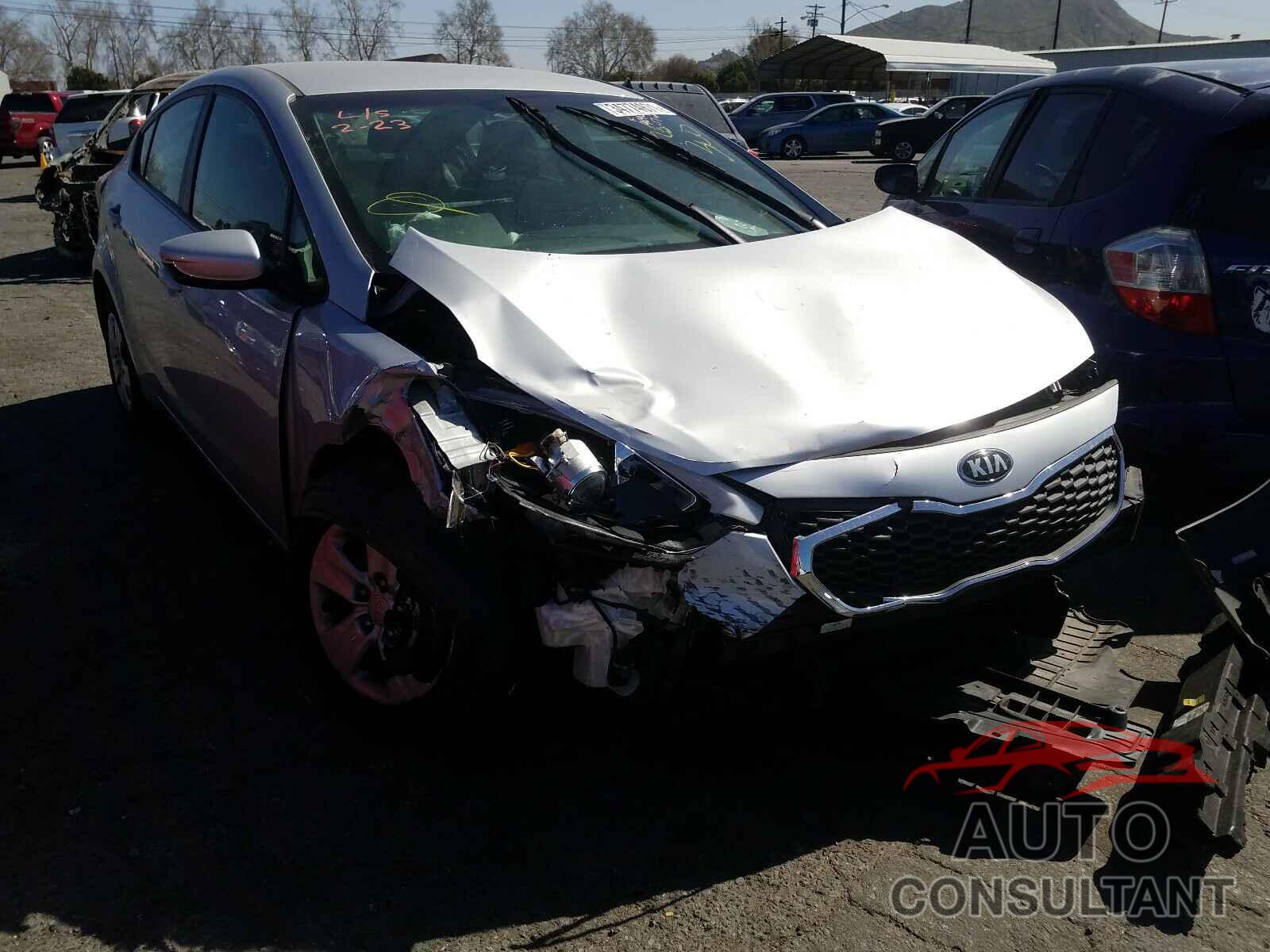 KIA FORTE 2016 - KNAFK4A65G5559892