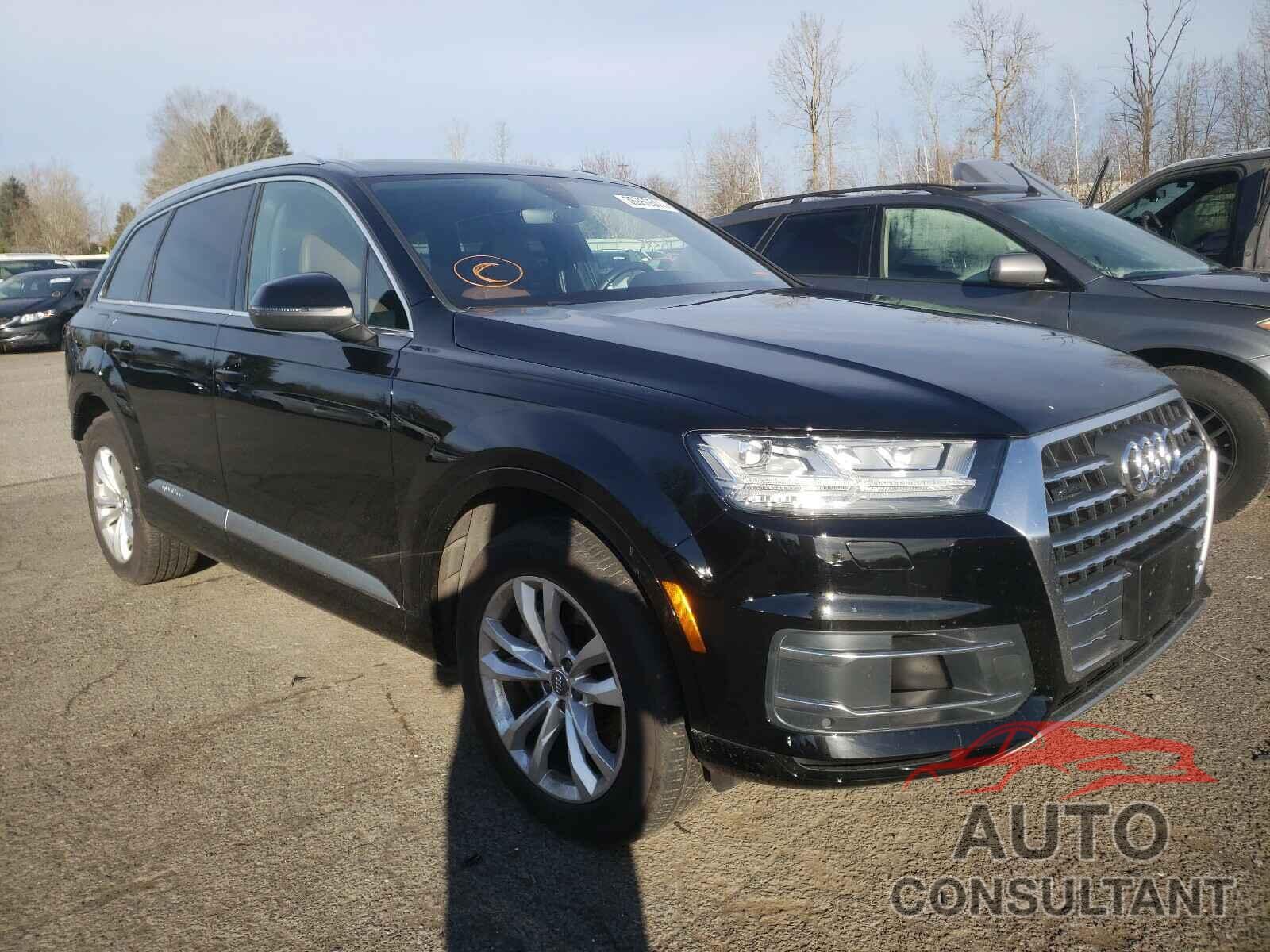 AUDI Q7 2018 - WA1LAAF77JD017192