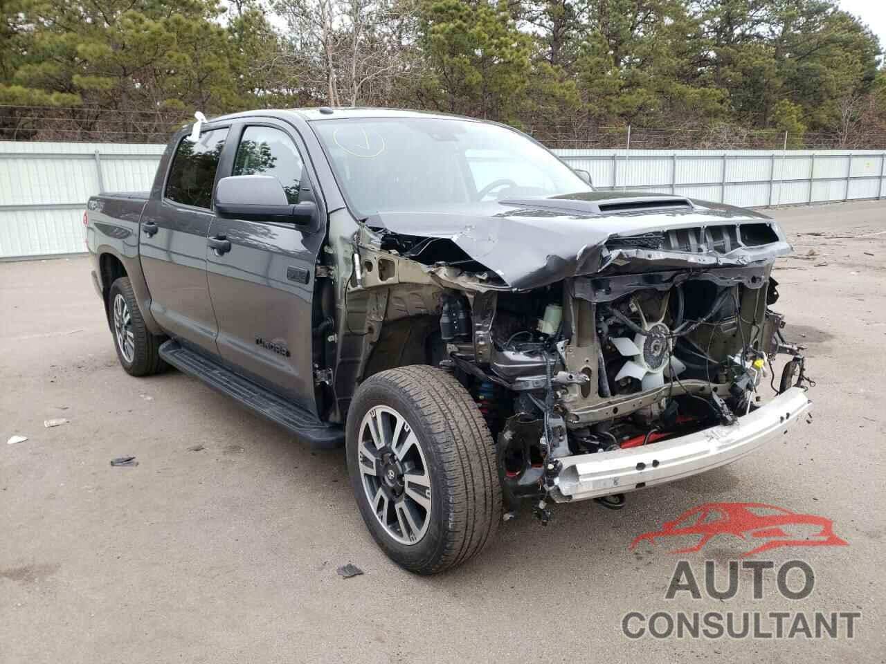 TOYOTA TUNDRA 2019 - 5TFDY5F1XKX847044