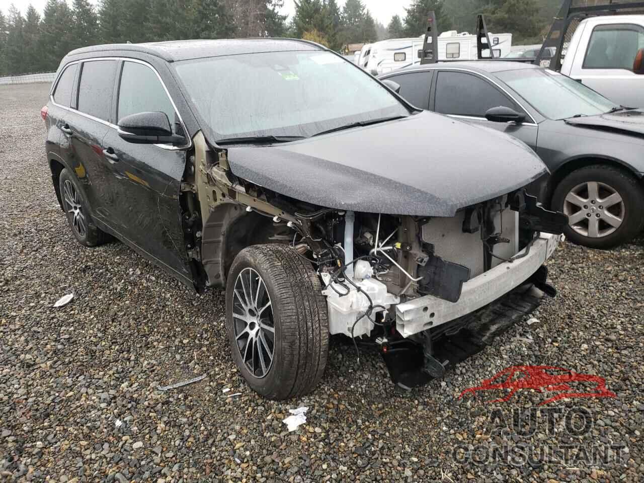 TOYOTA HIGHLANDER 2018 - 5TDJZRFH4JS880114