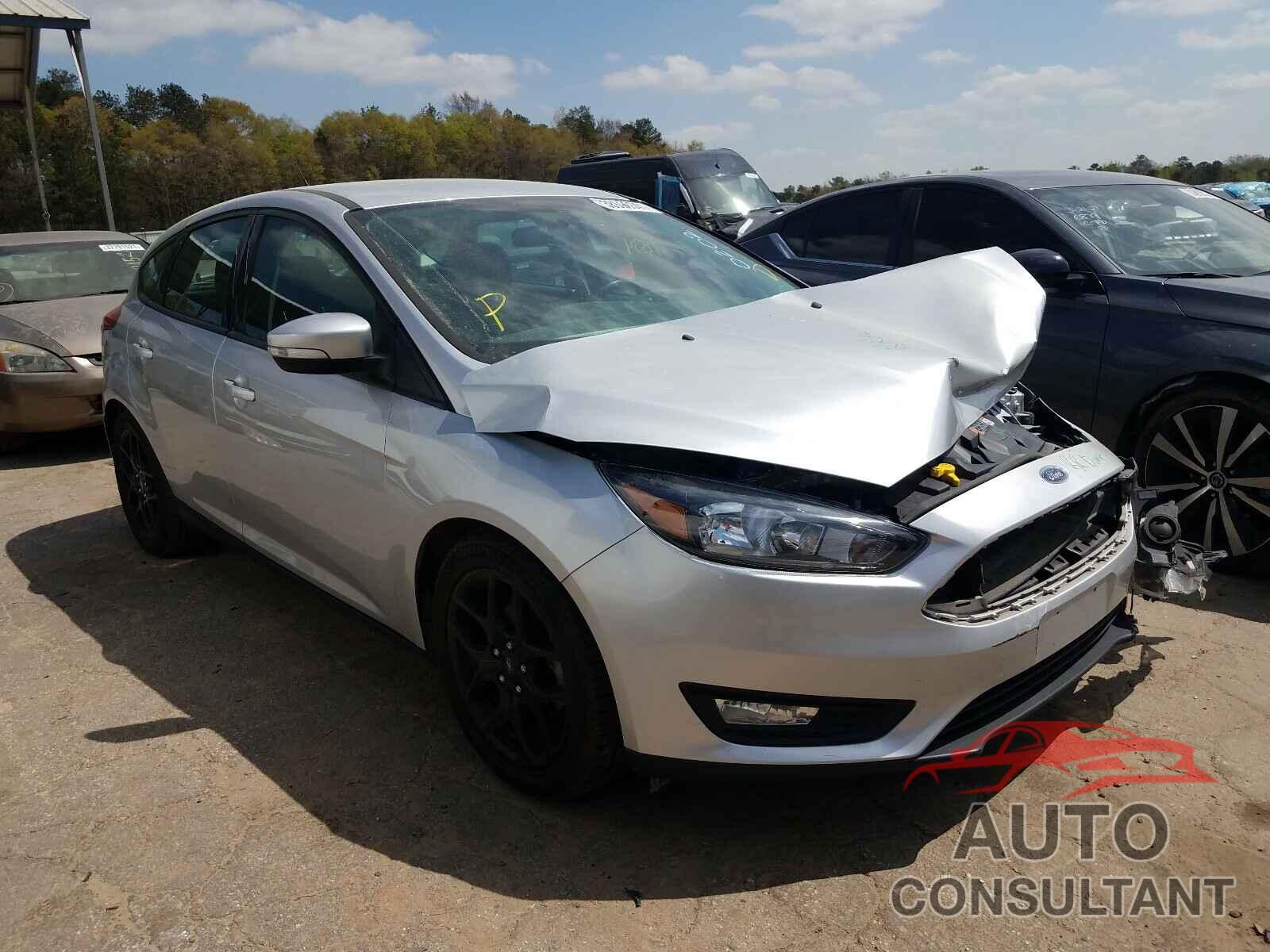 FORD FOCUS 2016 - 1FADP3K26GL340202