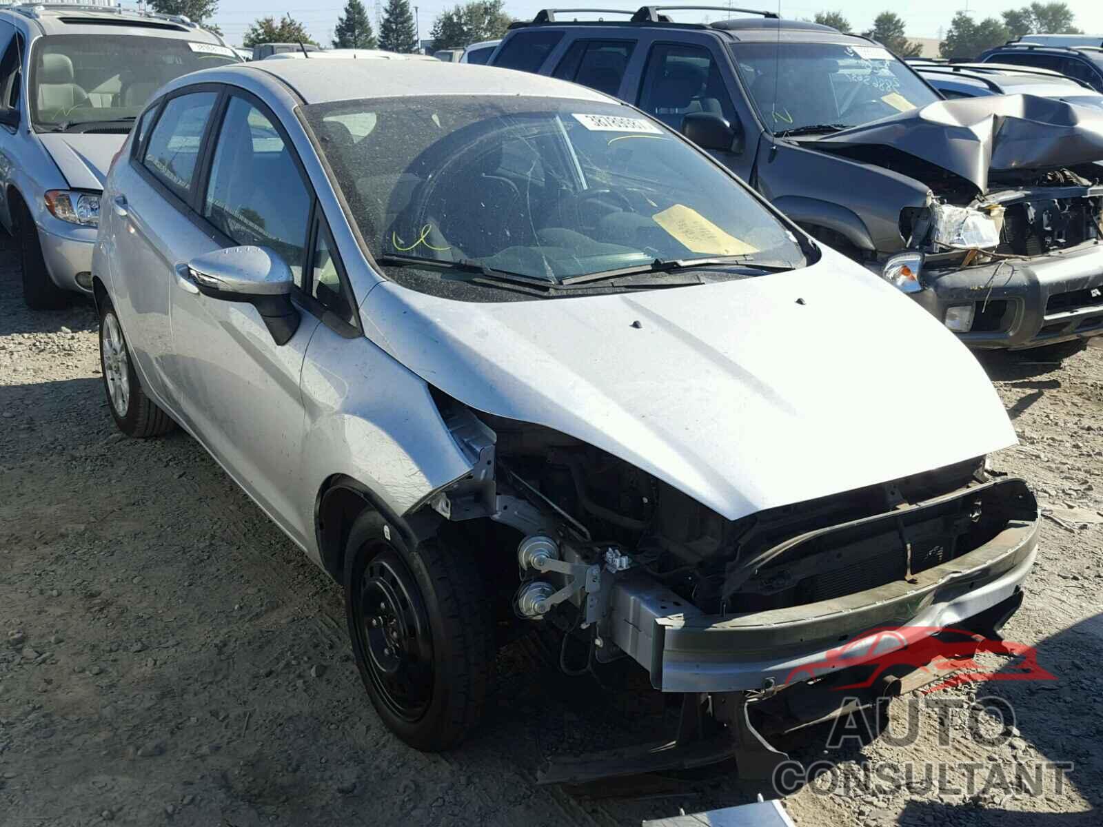 FORD FIESTA 2015 - 3FADP4EJ4FM196266
