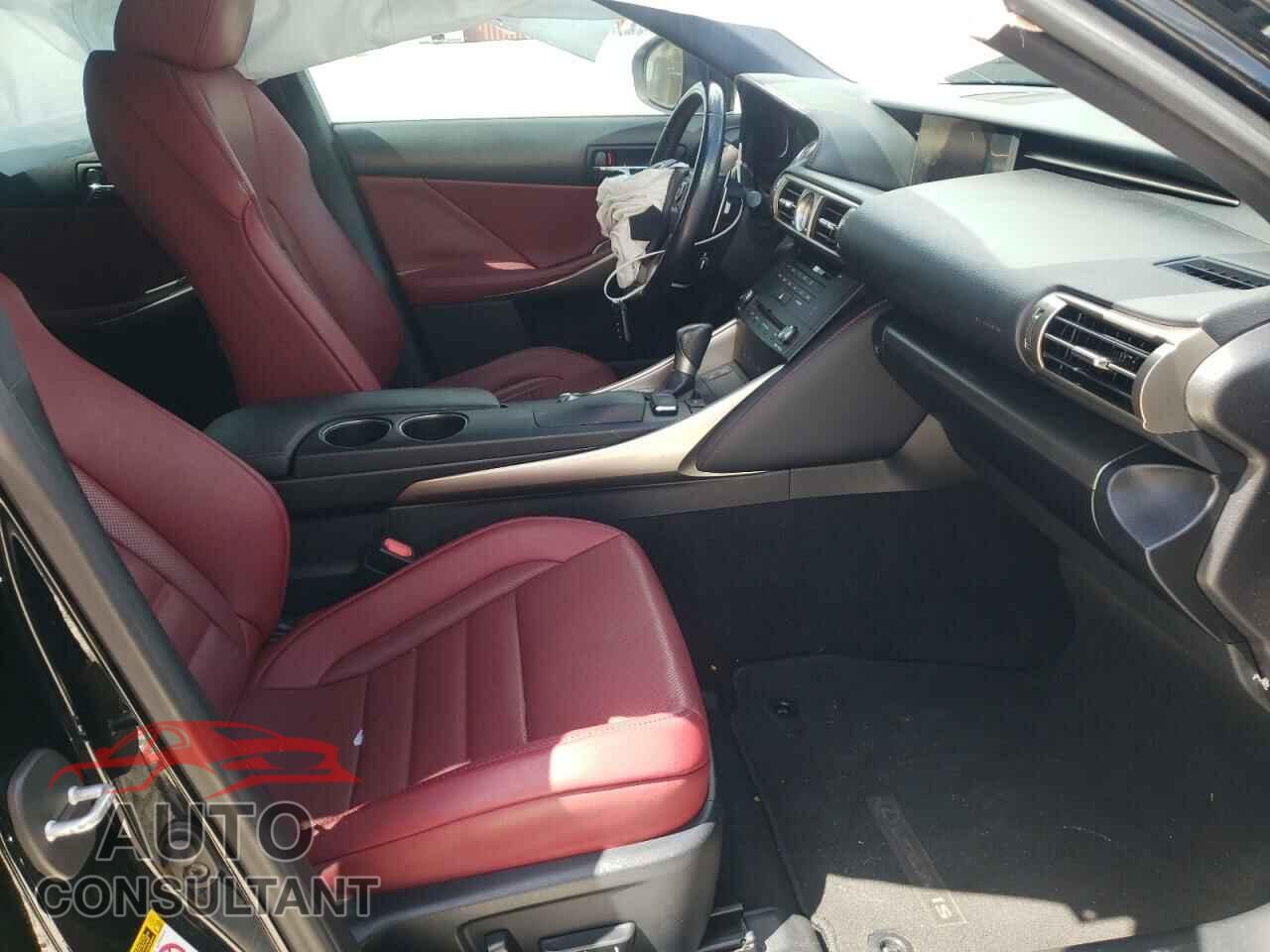 LEXUS IS 2016 - JTHBA1D27G5010284