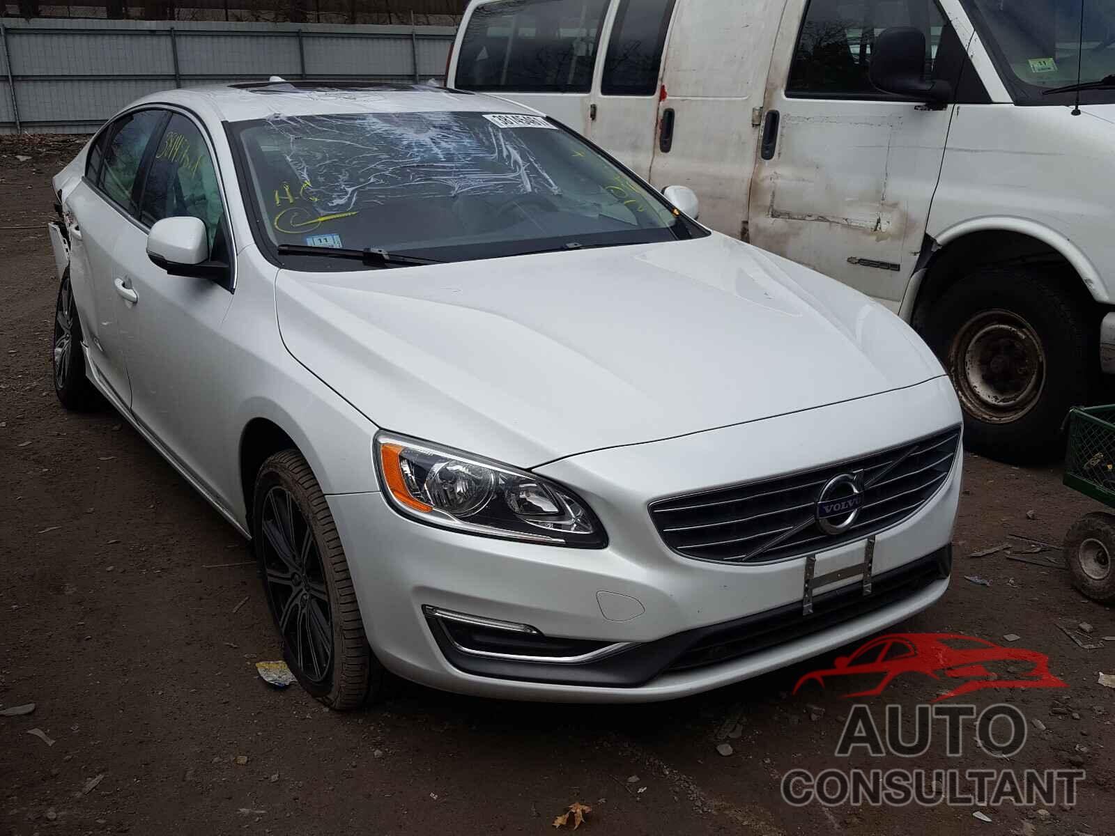 VOLVO S60 2017 - LYV402TK8HB129080