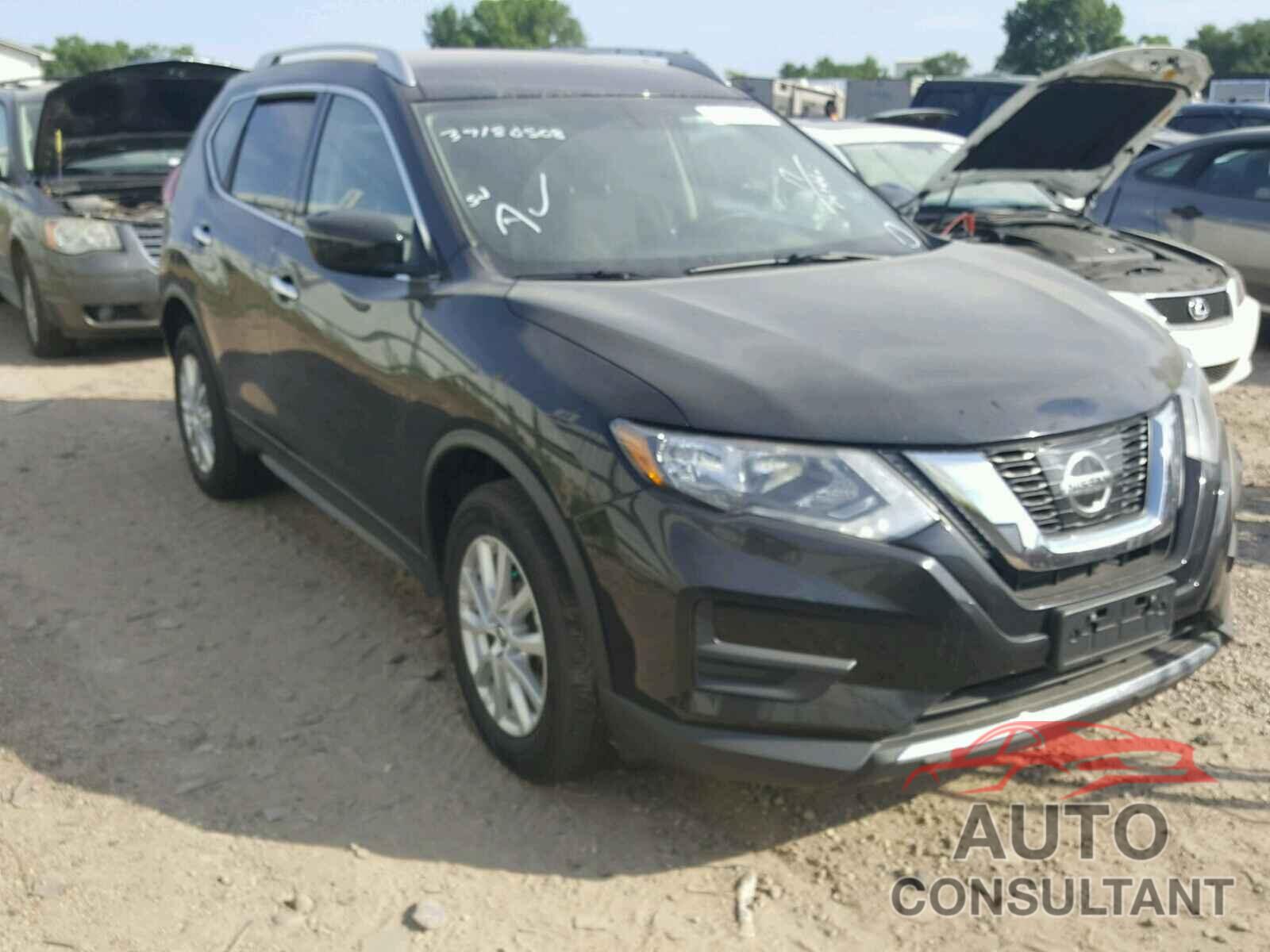 NISSAN ROGUE S 2017 - KNMAT2MV8HP577665