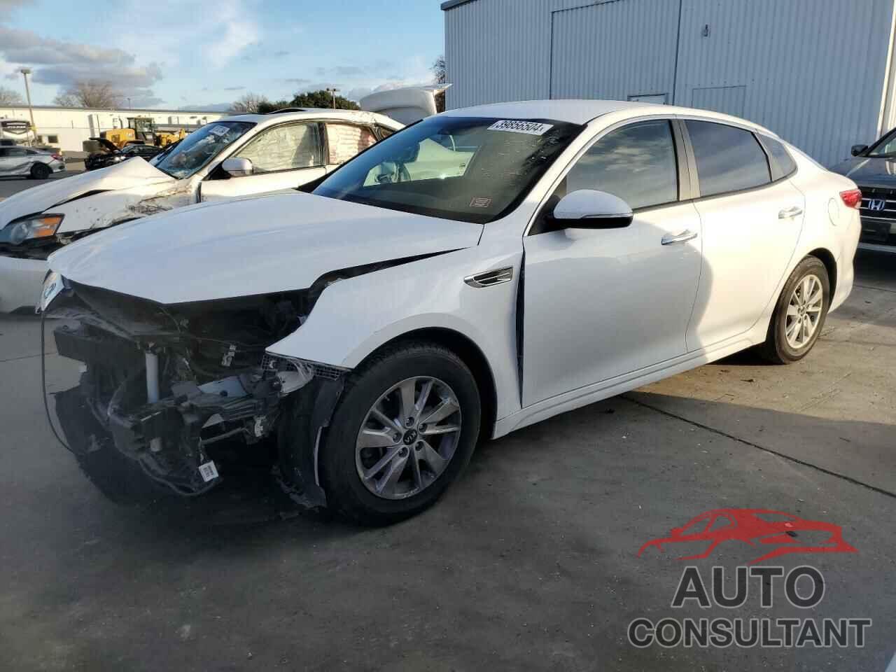 KIA OPTIMA 2018 - 5XXGT4L39JG197270
