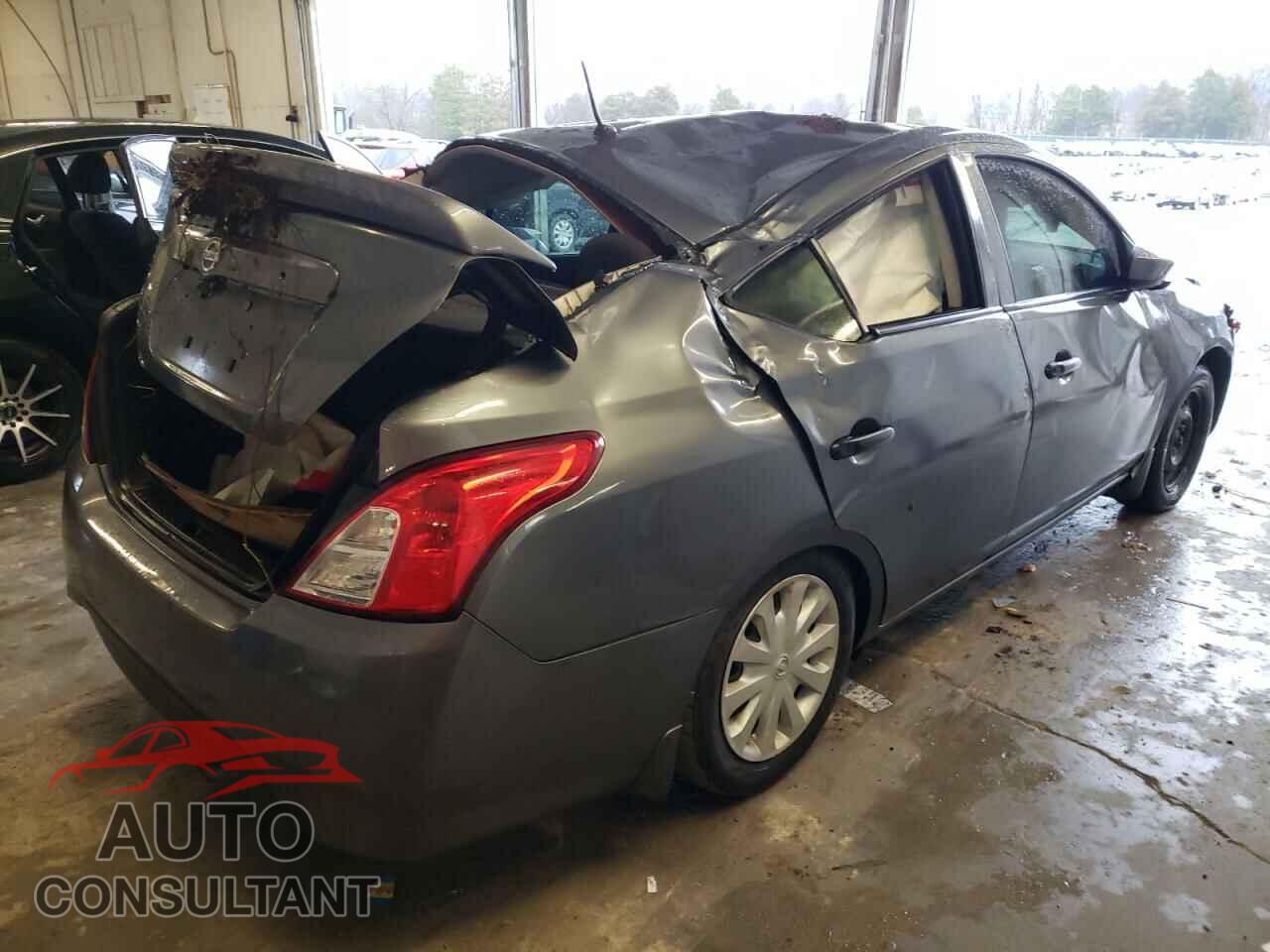 NISSAN VERSA 2019 - 3N1CN7AP3KL811190
