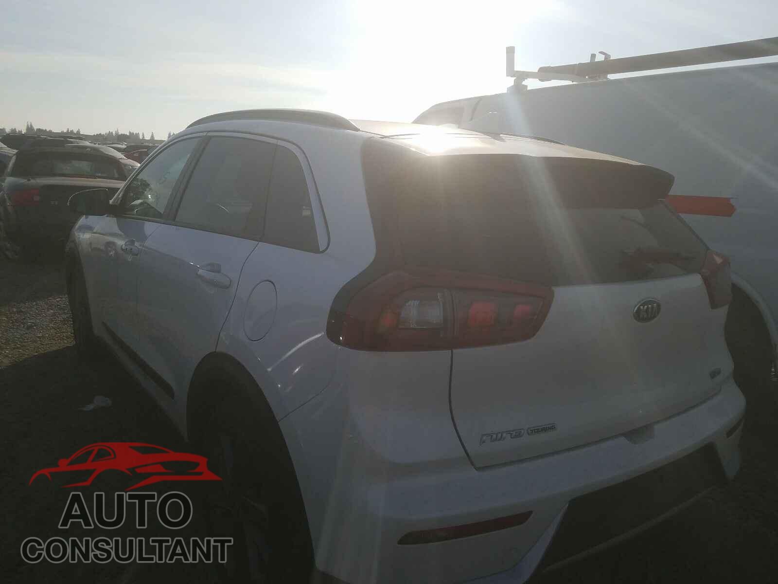 KIA NIRO 2017 - KNDCC3LC2H5068164