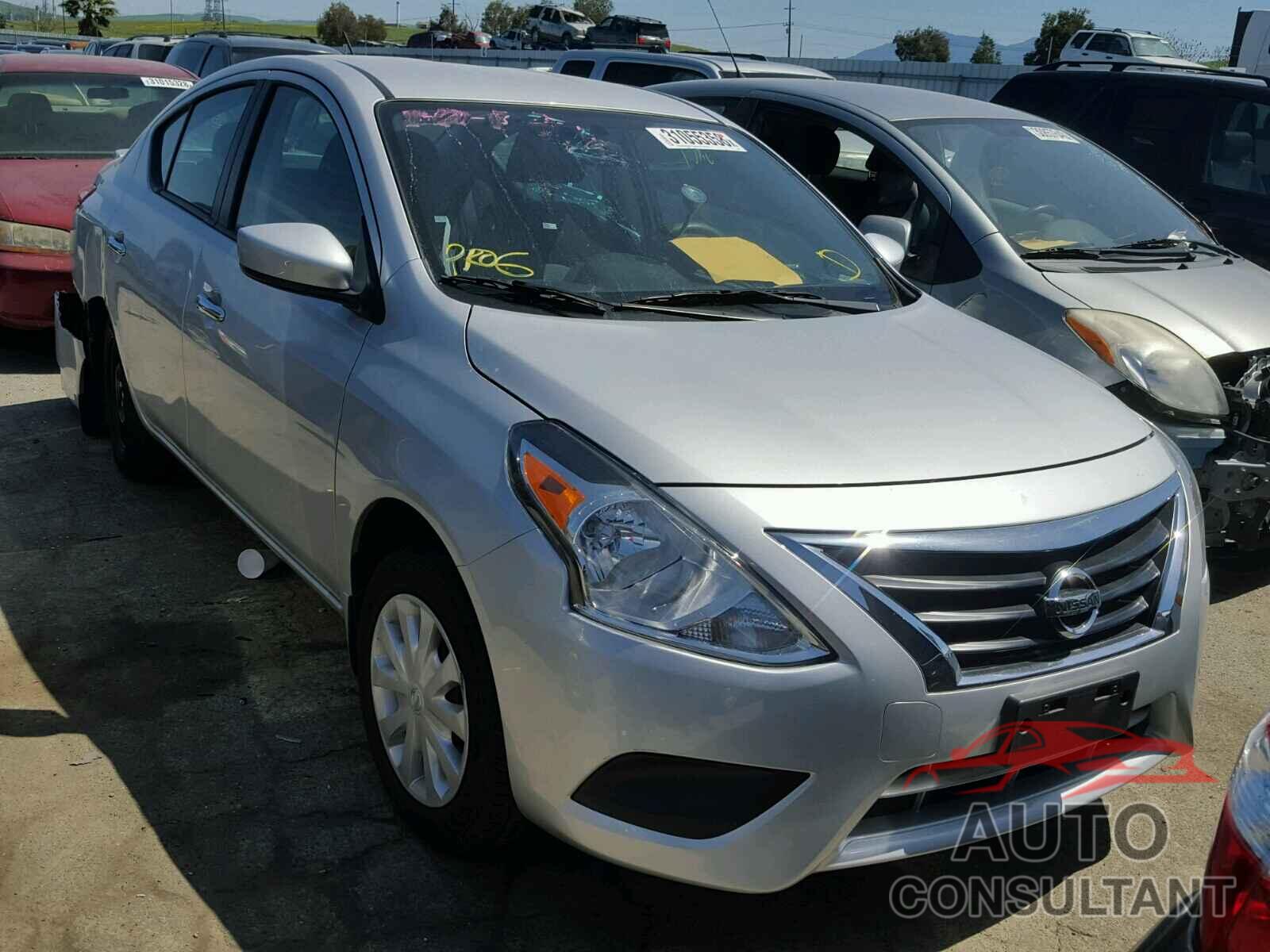 NISSAN VERSA 2017 - 3N1CN7AP0HL843474