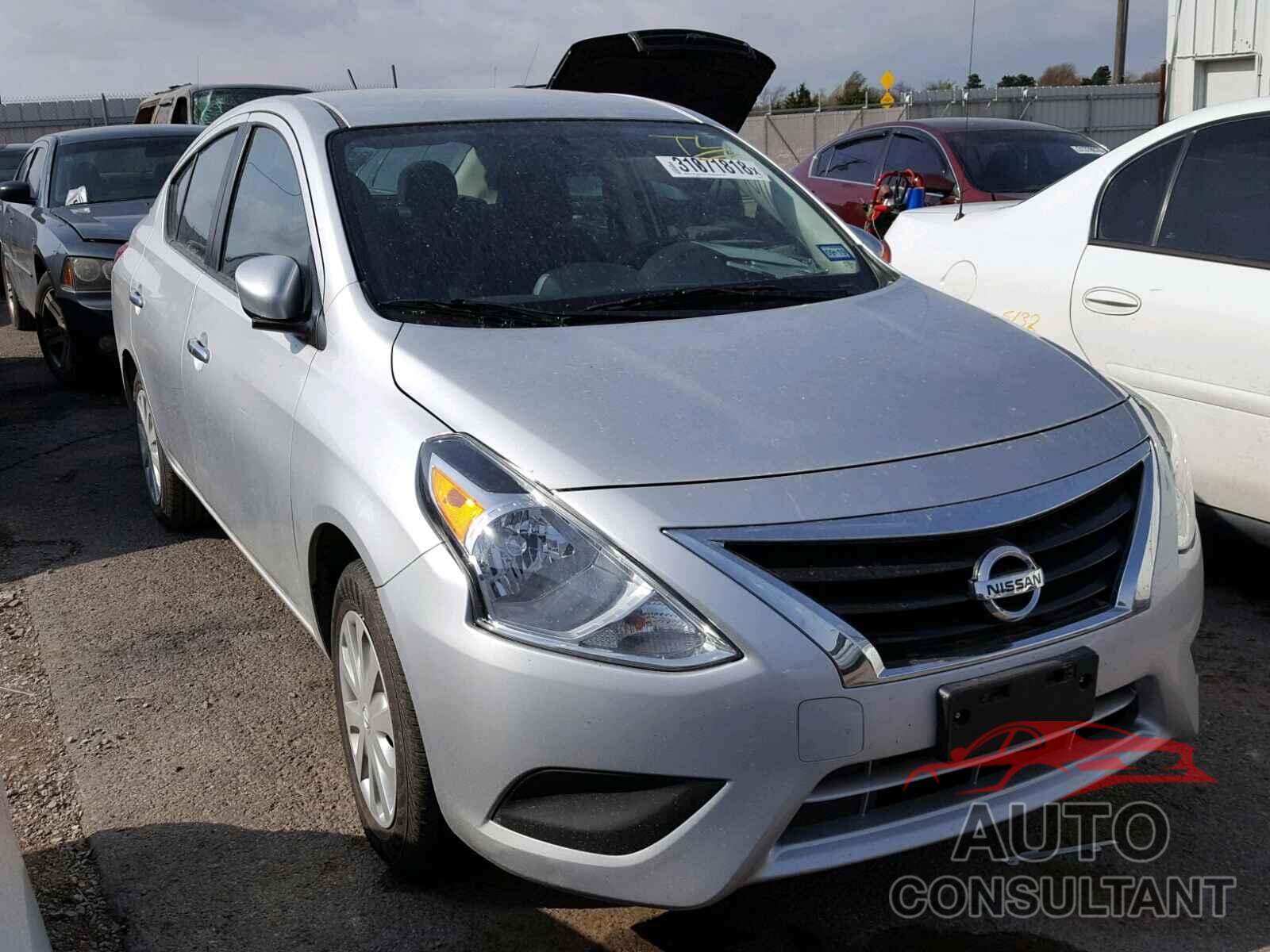 NISSAN VERSA 2017 - 3N1CN7AP6HL878455