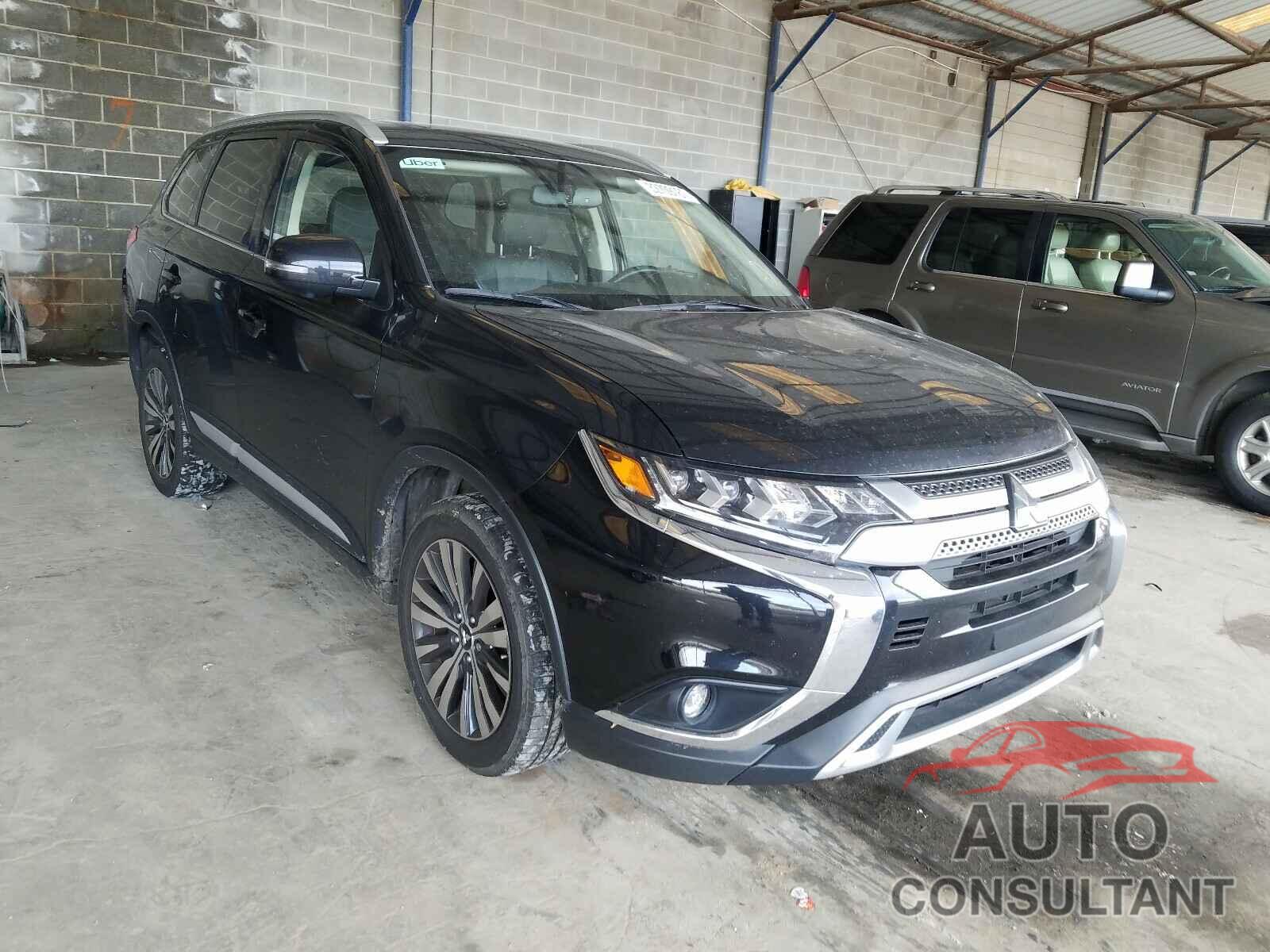 MITSUBISHI OUTLANDER 2019 - JA4AD3A36KZ006509
