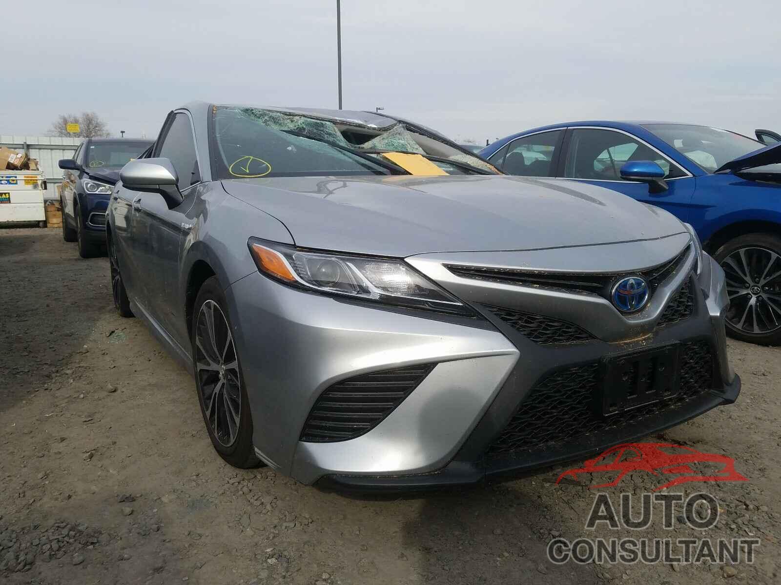 TOYOTA CAMRY 2019 - 4T1B21HK6KU517616