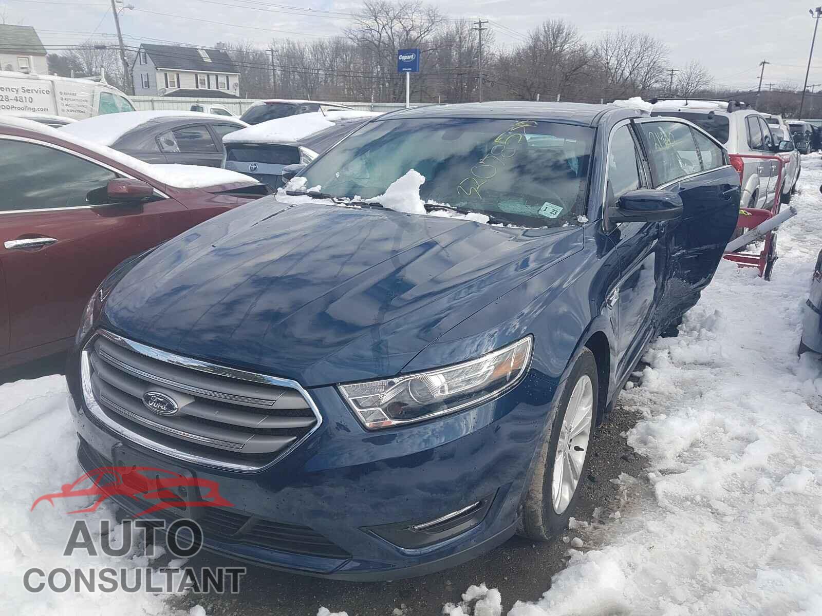 FORD TAURUS 2017 - 1FAHP2E88HG116368