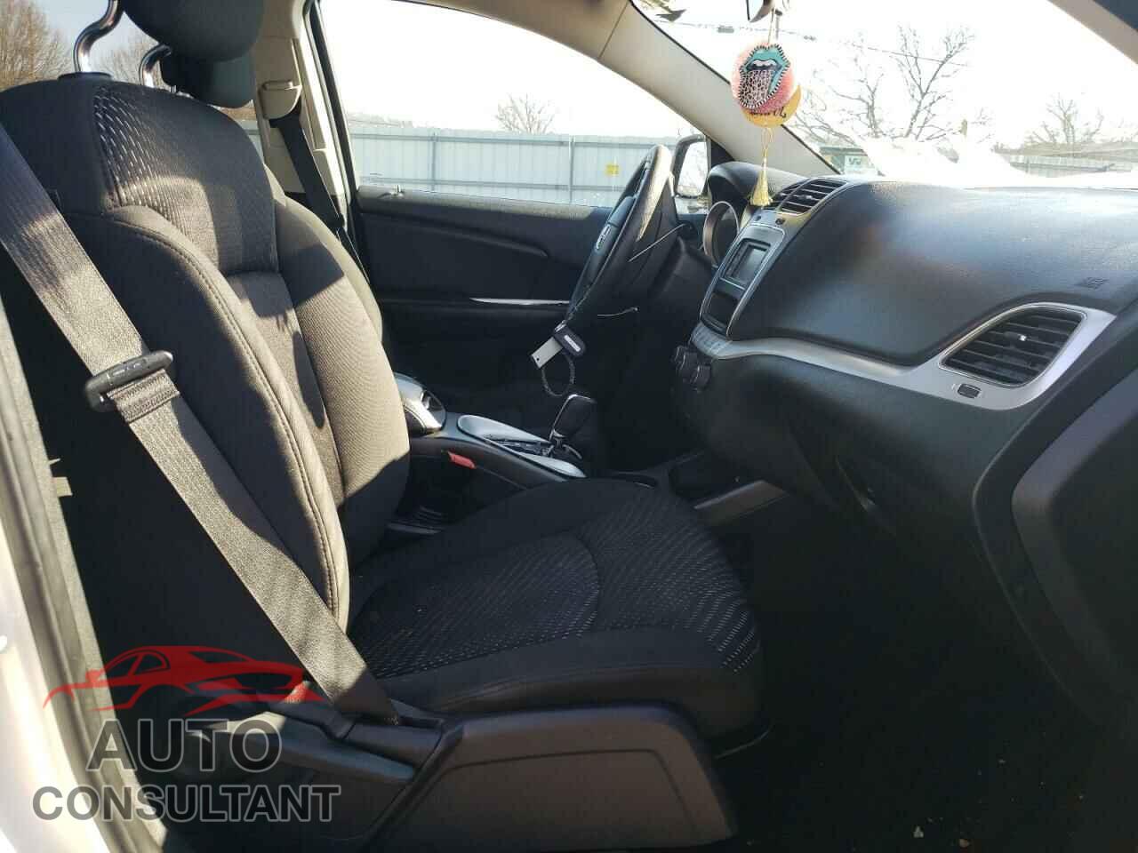 DODGE JOURNEY 2016 - 3C4PDCBG4GT145621